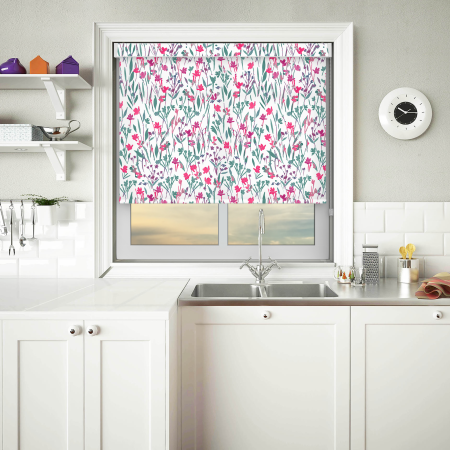Wildling Winter Pelmet Roller Blind Image 2
