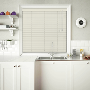 Vanilla Mist Venetian Blinds