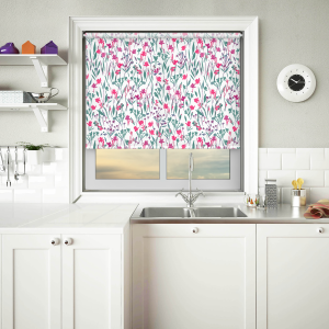 Wildling Winter Roller Blind Image 2