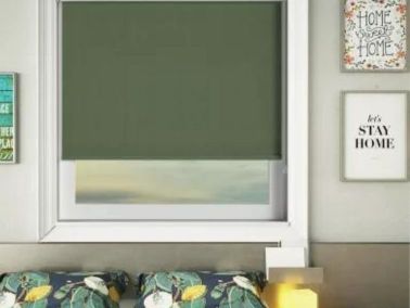 Green roller blinds