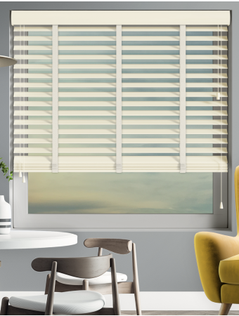 Gloss Cream with Vanilla Tape