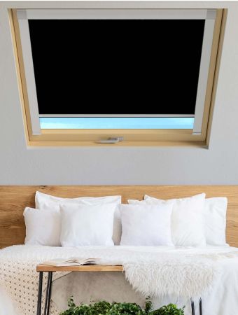 Jet Black (BLACKOUT)