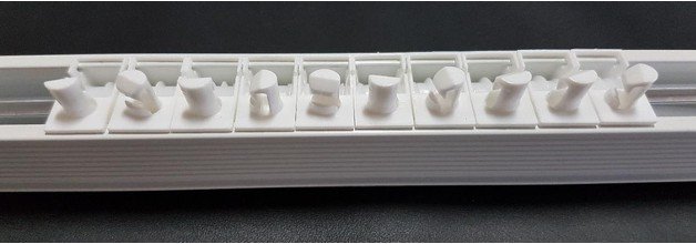 travellers not aligned properly in vertical blind headrail